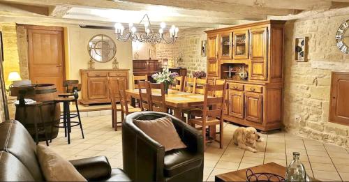 Maison de 4 chambres avec jardin clos et wifi a Prats de Carlux