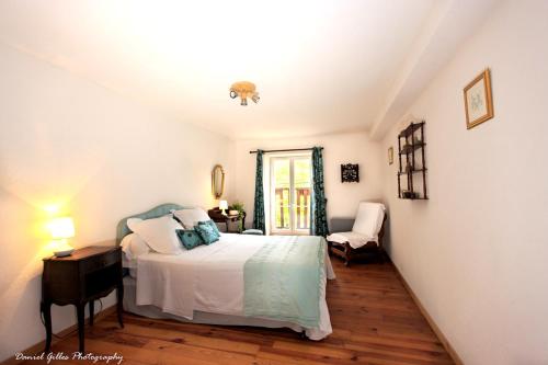 Maison de 4 chambres avec piscine partagee jacuzzi et jardin amenage a Saint Front de Pradoux