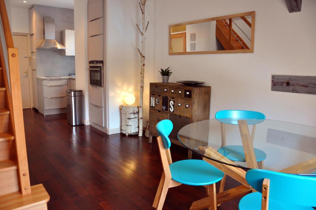 Maison de 4 chambres avec piscine partagee jardin clos et wifi a Duravel 46700 Duravel