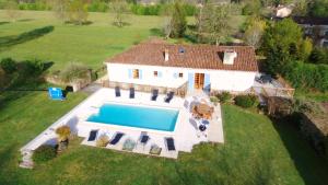 Maison de 4 chambres avec piscine privee jardin amenage et wifi a Saint Pierre de Cole