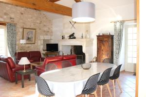 Maison de 4 chambres avec piscine privee jardin amenage et wifi a Saint Pierre de Cole