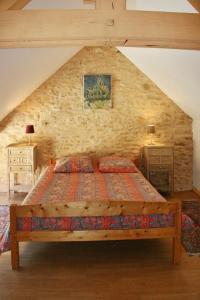 Maison de 4 chambres avec piscine privee jardin clos et wifi a Saint Amand de Coly