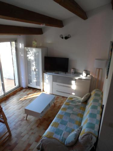 Maison de 46m² toute équipée, plage de la roquille