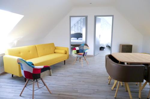 Maison de 5 chambres avec jardin amenage et wifi a Saint Hernin
