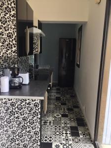 Maison de 5 chambres avec jardin amenage et wifi a Saint Hernin