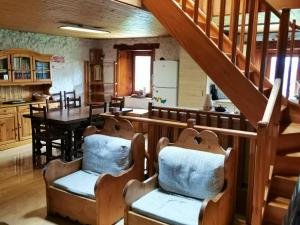 Maison de 5 chambres avec jardin amenage et wifi a Seez a 7 km des pistes
