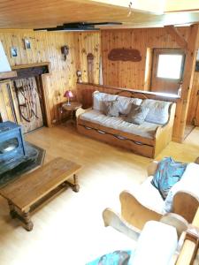 Maison de 5 chambres avec jardin amenage et wifi a Seez a 7 km des pistes