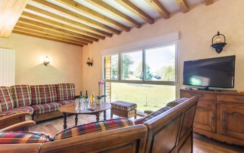 Maison de 5 chambres avec jardin clos et wifi a Donnay