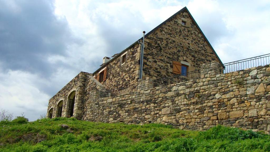 Maison de 5 chambres avec jardin clos et wifi a Rentieres L'Esplantade, 63420 Chausse Haut