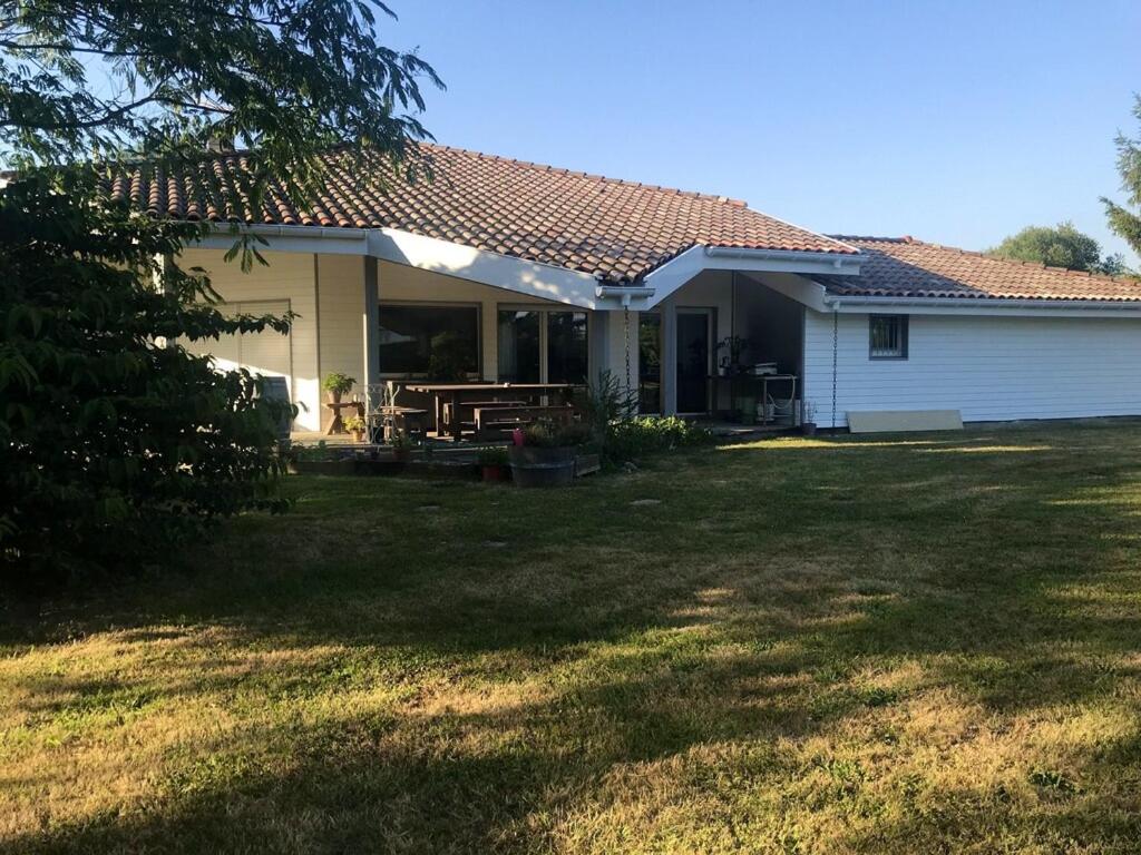 Maison de vacances Maison de 5 chambres avec jardin clos et wifi a Saubrigues 43 Chemin du Camesiaou 40230 Saubrigues