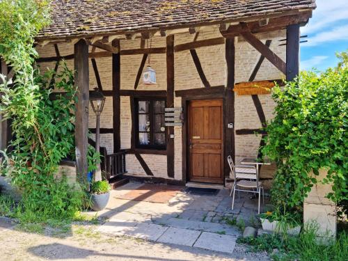 Maison de 5 chambres avec piscine privee jardin clos et wifi a Gigny sur Saone
