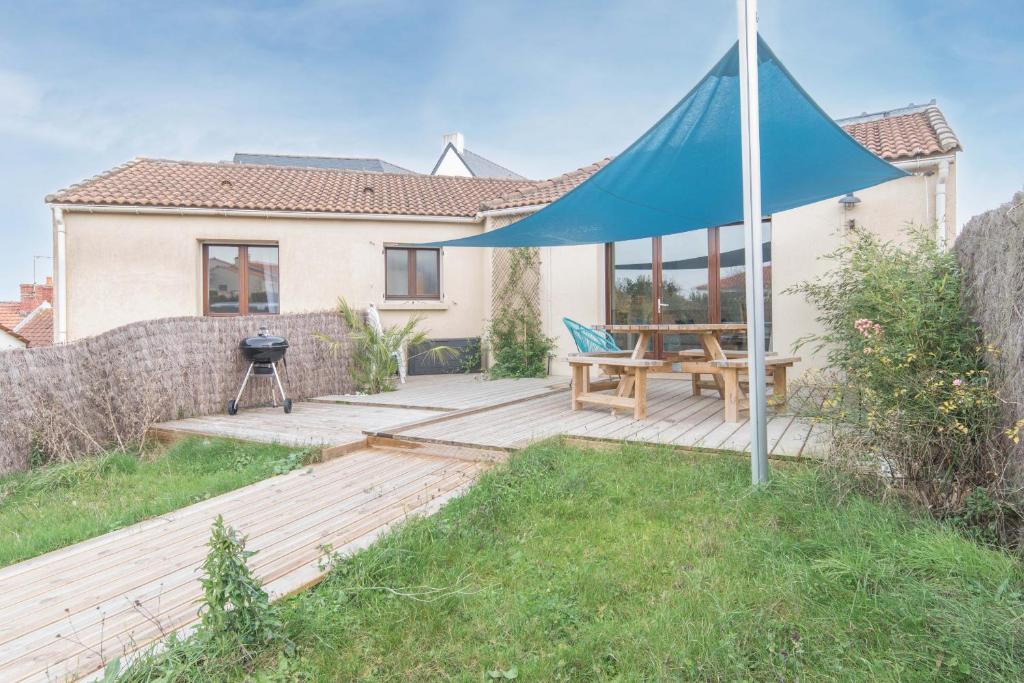 Maison de 50 m2 avec terrasse, jardin, parking, 40 83140 Six-Fours-les-Plages