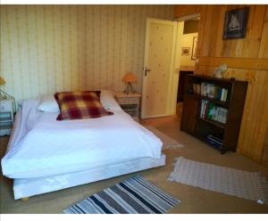 Maison de 6 chambres avec jardin clos et wifi a Matignon a 7 km de la plageEL