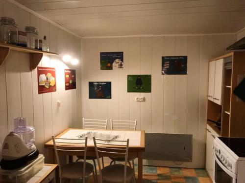 Maison de 6 chambres avec vue sur la ville jardin clos et wifi a Murol