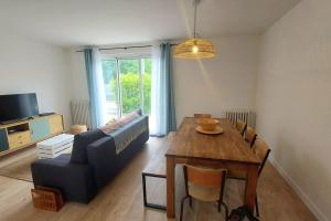 MAISON de 90 m avec PISCINE et JARDIN