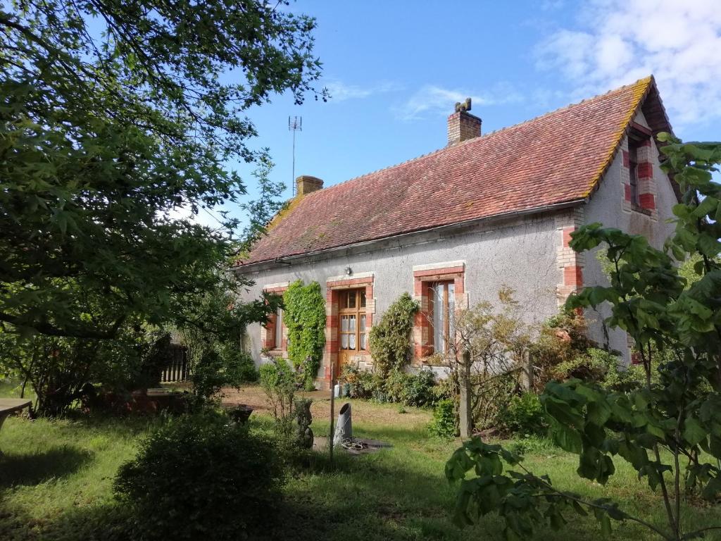 Maison de campagne, à 7km du circuit des 24h Lieu-dit Les Herveries, 72230 Arnage