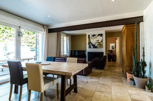 Maison de campagne à Fontaine de Vaucluse - piscine privée