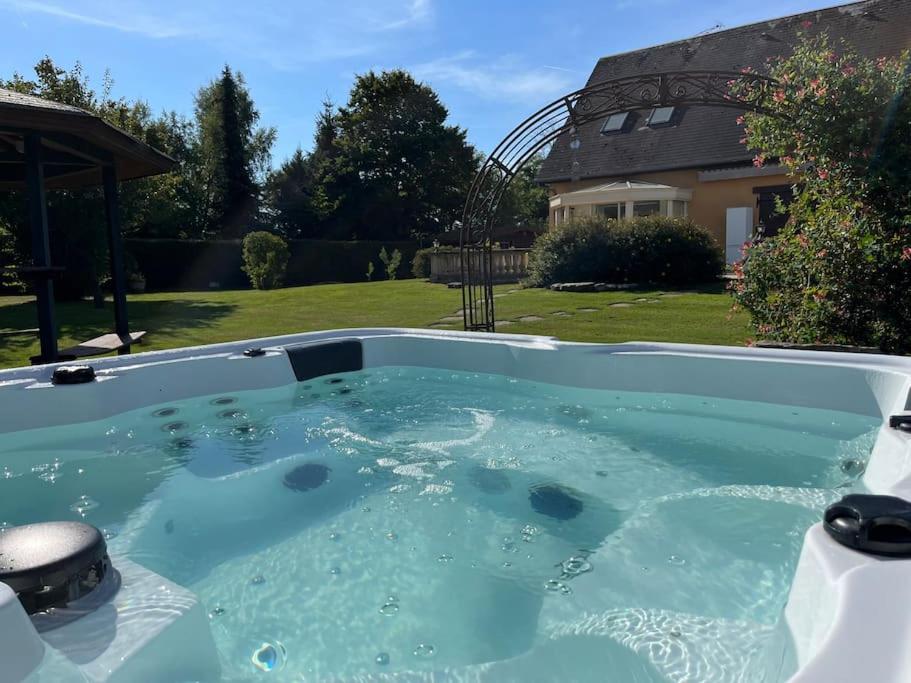 Maison de vacances Maison de campagne chaleureuse jacuzzi et sauna 2 Rue Grandville 60210 Cempuis