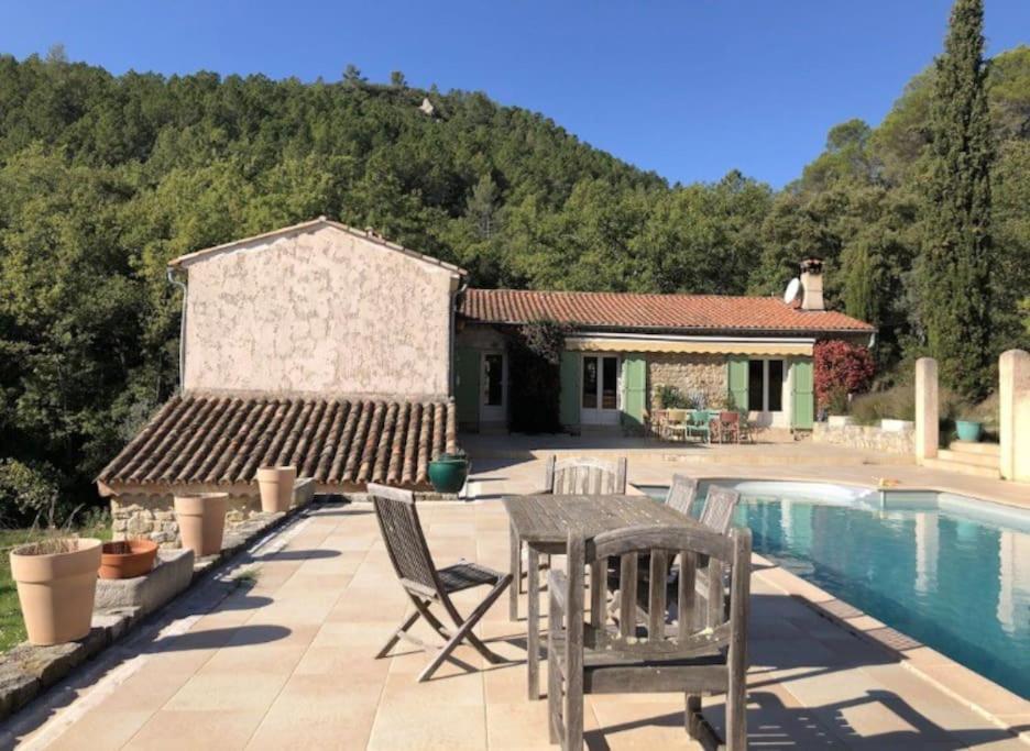 Maison de campagne en pierre au calme absolu La Teolière, 83830 Figanières