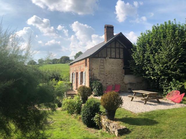 MAISON DE CAMPAGNE OISE - PAYS DE BRAY 11 Chemin du Lavoir, 60650 Senantes