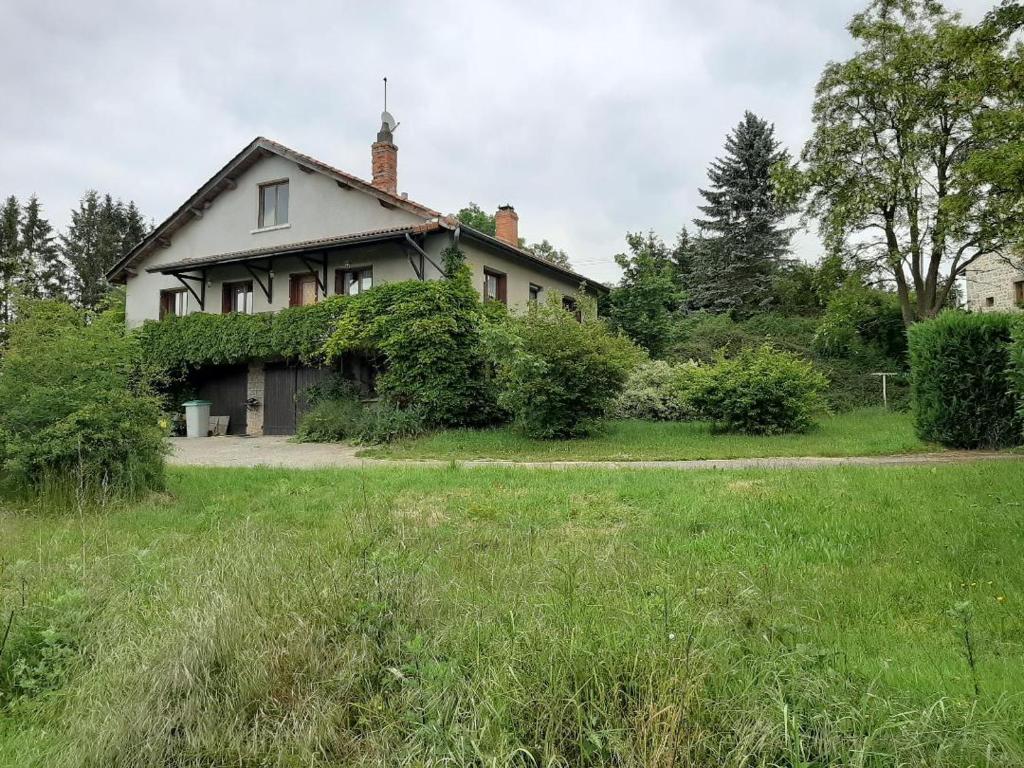 Maison de campagne, wifi gratuit fibre, en option spa jacuzzi Merle