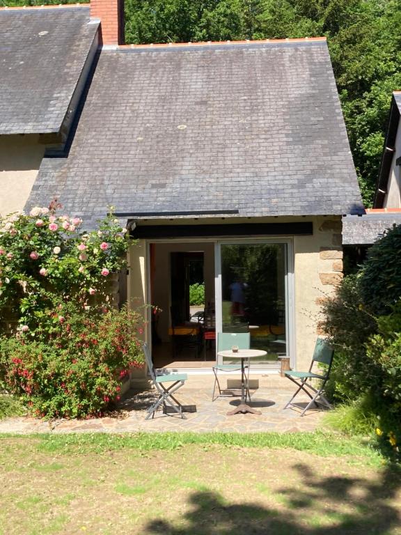 Maison de caractère dans Luberon avec piscine