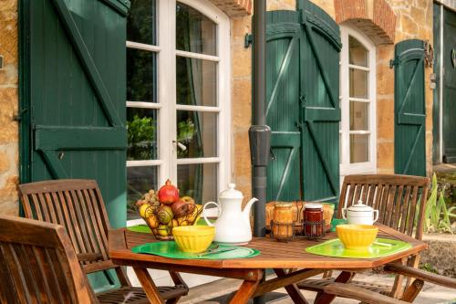 Maison de charme à 5 km de Sarlat avec piscine