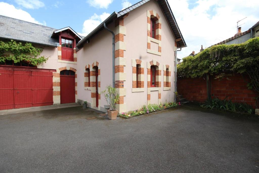 Maison de Charme dans la Cité