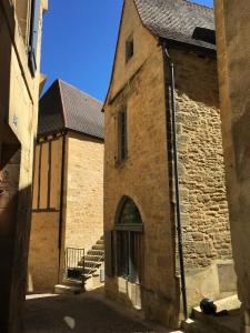 Maison de Charme dans la Cité
