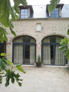 Maison de charme dans un beau jardin \