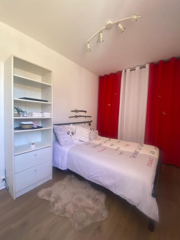 Maison de pecheur cour privée en centre ville 85800 Saint-Gilles-Croix-de-Vie