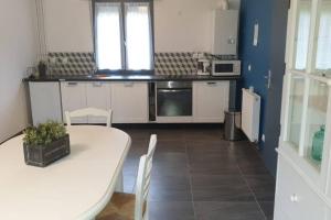 Maison de plain pied avec jardin