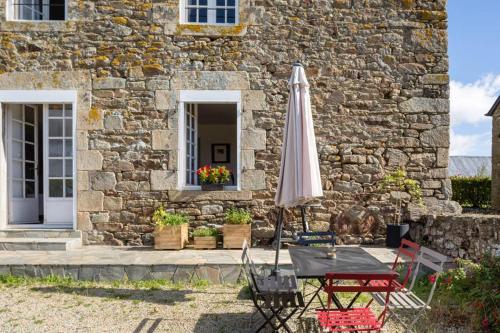 Maison de vacances en pierre entre terre et mer