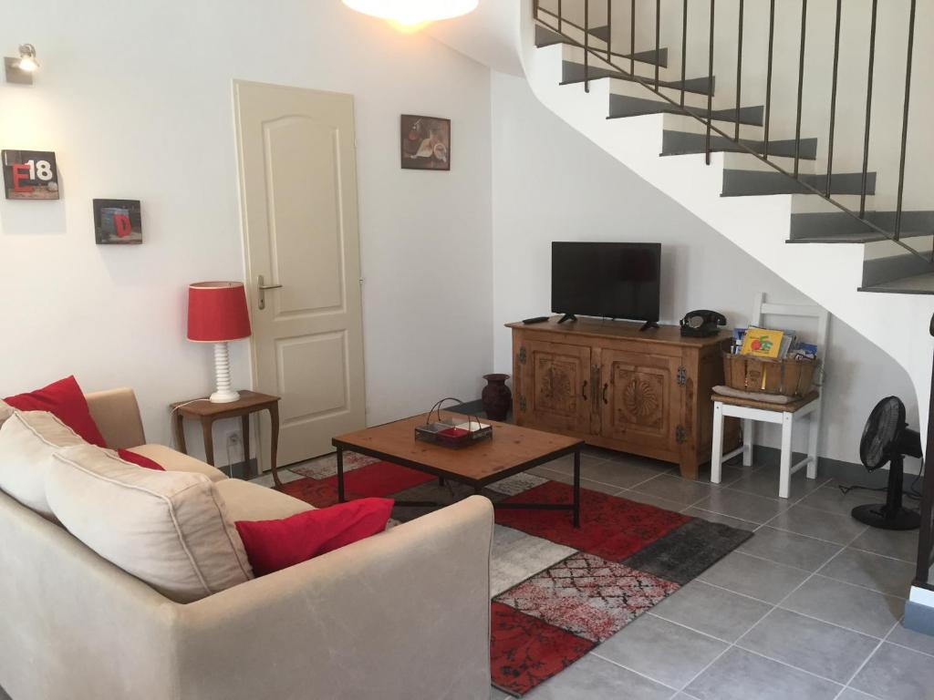 Maison de vacances Maison de vacances Jocelyne rue saint roch 84360 Lauris