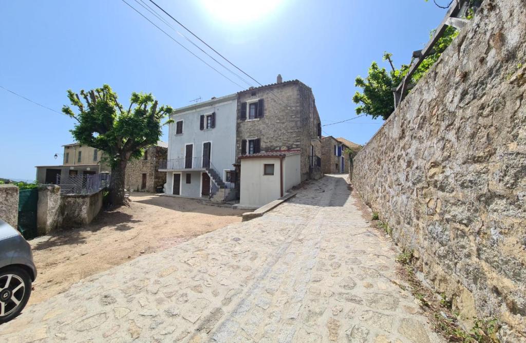 Maison de Vacances Renno Macinajo, 20160 Renno