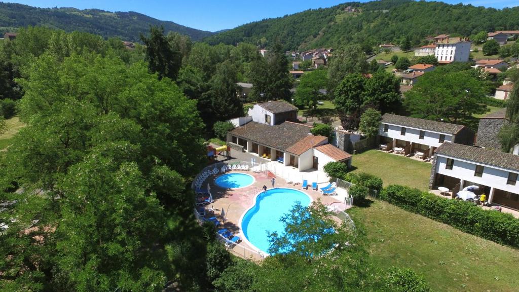 Maison de village au cœur des remparts
