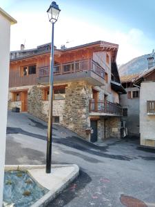 Maison de vacances maison de village au pied des 3 Vallées 30 Rue de la Taillat, Villarlurin 73600 Villarlurin Rhône-Alpes