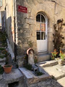 MAISON DE VILLAGE AUREL