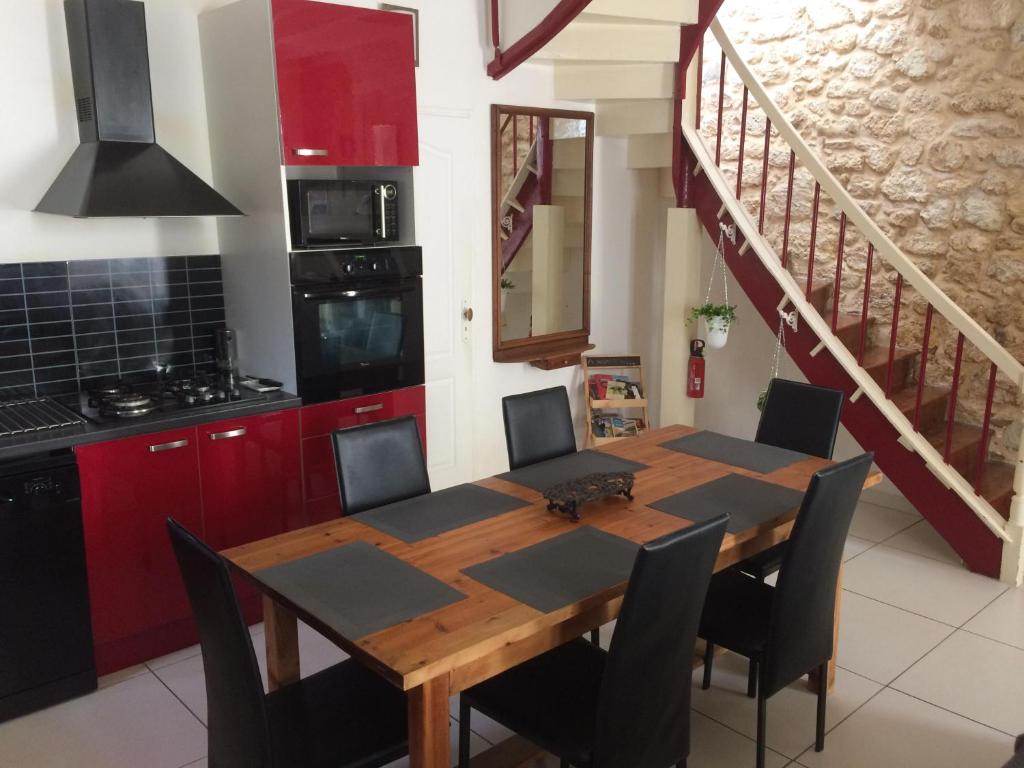 Maison de vacances Maison de Ville 8 personnes 3 rue saint martin 33710 Bourg