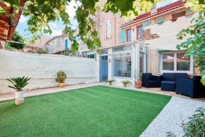 Maison de ville agréable / jardin