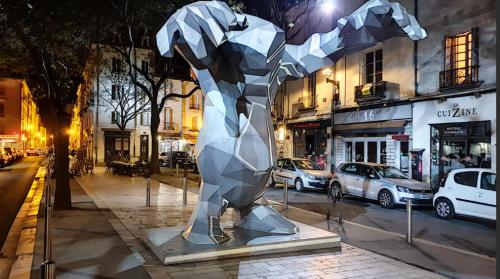 Maison de Ville au Cœur du Quartier Historique