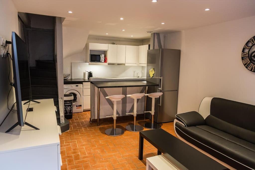 Maison de vacances Maison de ville calme Rouen St.Paul 2ch proche CHU C 98 Place Saint-Paul 76000 Rouen