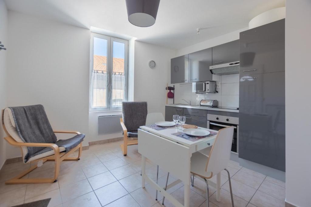 Maison des papillons 11590 Ouveillan