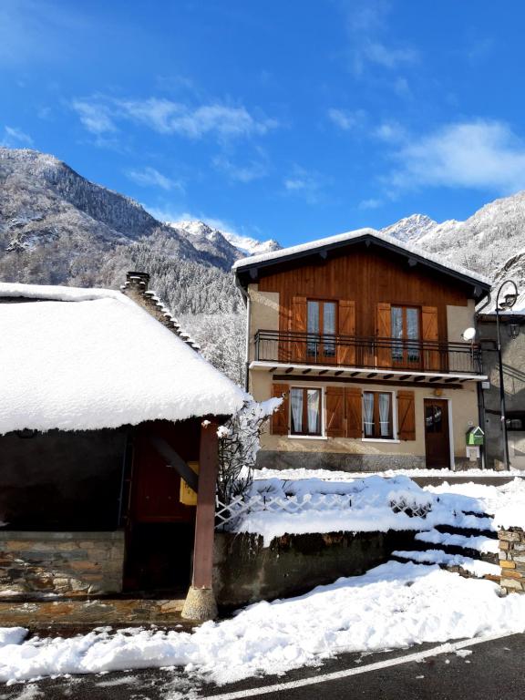 Maison de vacances Maison des trois ormeaux Le Village 31110 Cier-de-Luchon