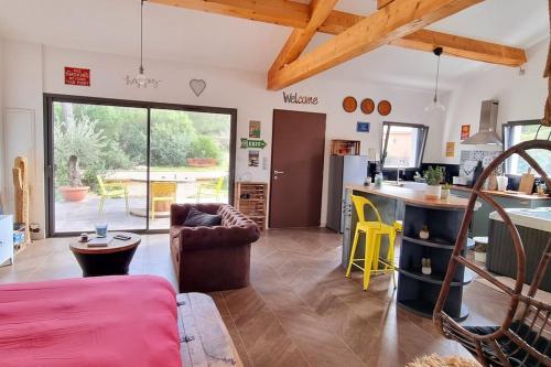 Maison détente avec Jacuzzi L'assèti