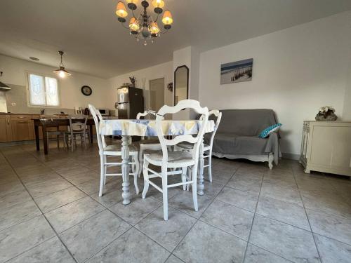 Maison Dolus-d'Oléron, 4 pièces, 6 personnes - FR-1-246A-184