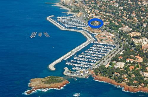 Maison du pêcheur bord de mer, Saint Raphaël
