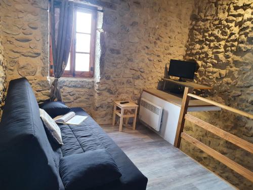 Maison en cœur d'Hérault, 25min des plages, wifi linge inclus