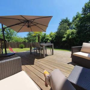 Maison en pierres 120m2, avec jacuzzi, ouvert toute l année