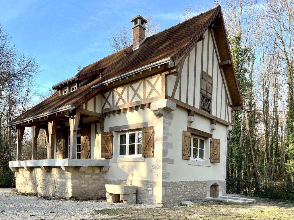 Maison de vacances Maison en pleine forêt à 10min de Reims 1 Chemin du Routy des Vaches 51370 Saint-Brice-Courcelles